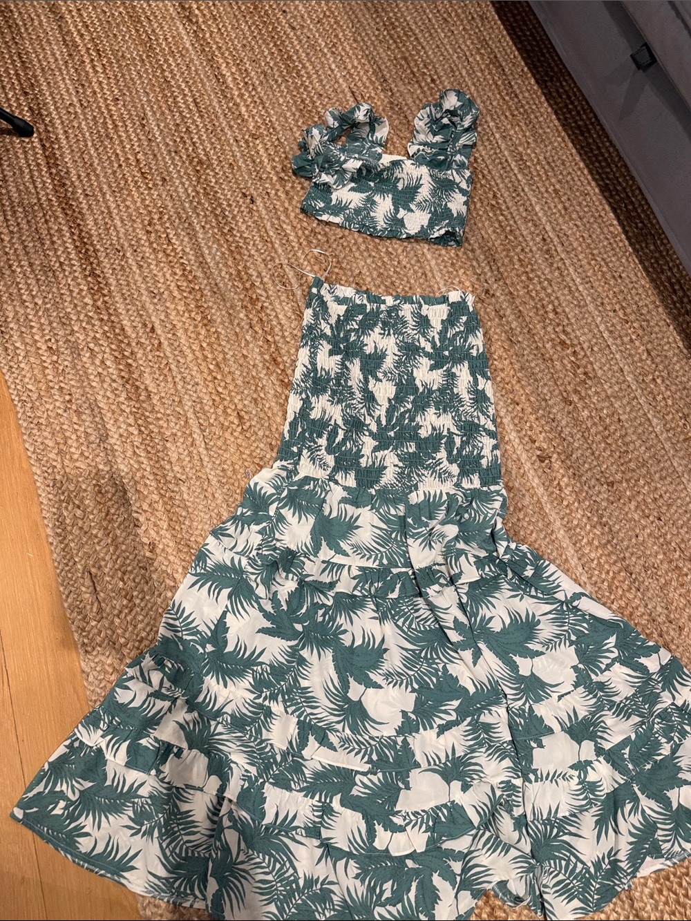 Luxxel White and Green Palm-Print Maxi Dress